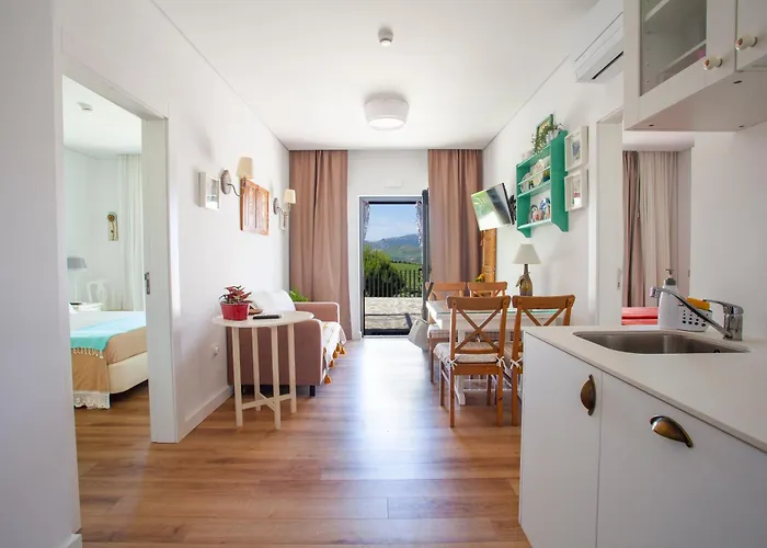 Hétvégi ház Quinta Da Pitarrela